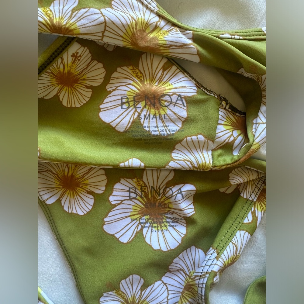 Benoa Swim Olive Green Floral Bikini Set - Picture 3 of 3